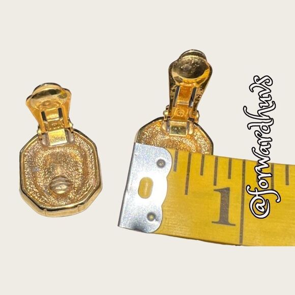 Vintage Clip On Gemstone Rhinestone Earrings - Picture 7 of 9